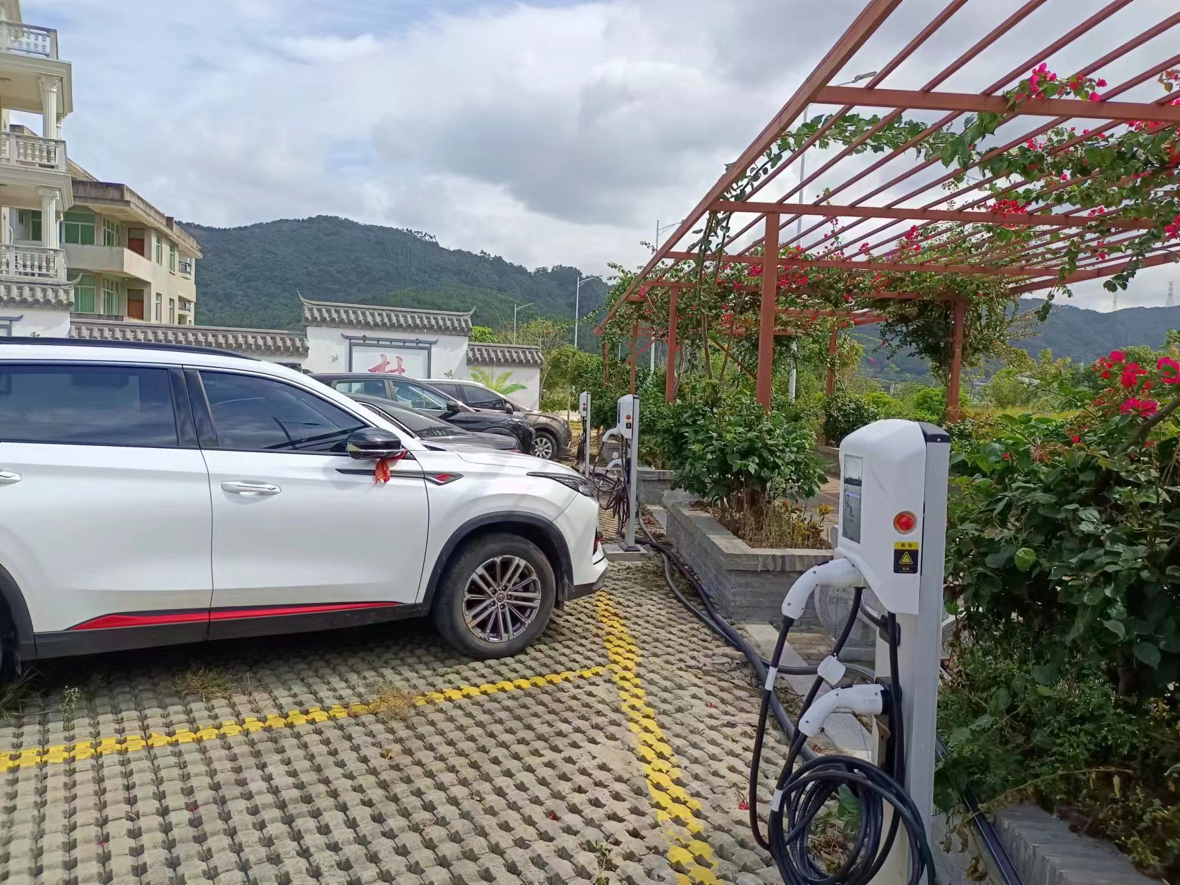 行业干货 | 充电桩厂家_电动自行车充电桩_汽车充电桩–摩家充电桩